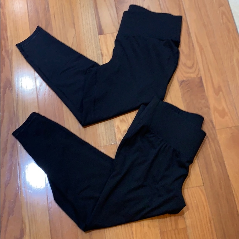 Lot of 2 Active wear stretch pants Size 18/20